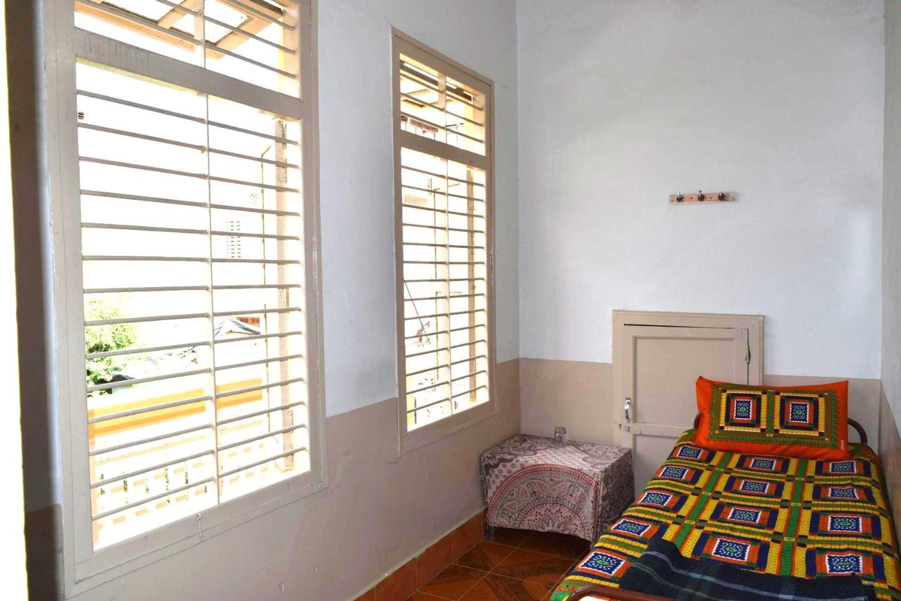 City Guest House Bhuj Buitenkant foto
